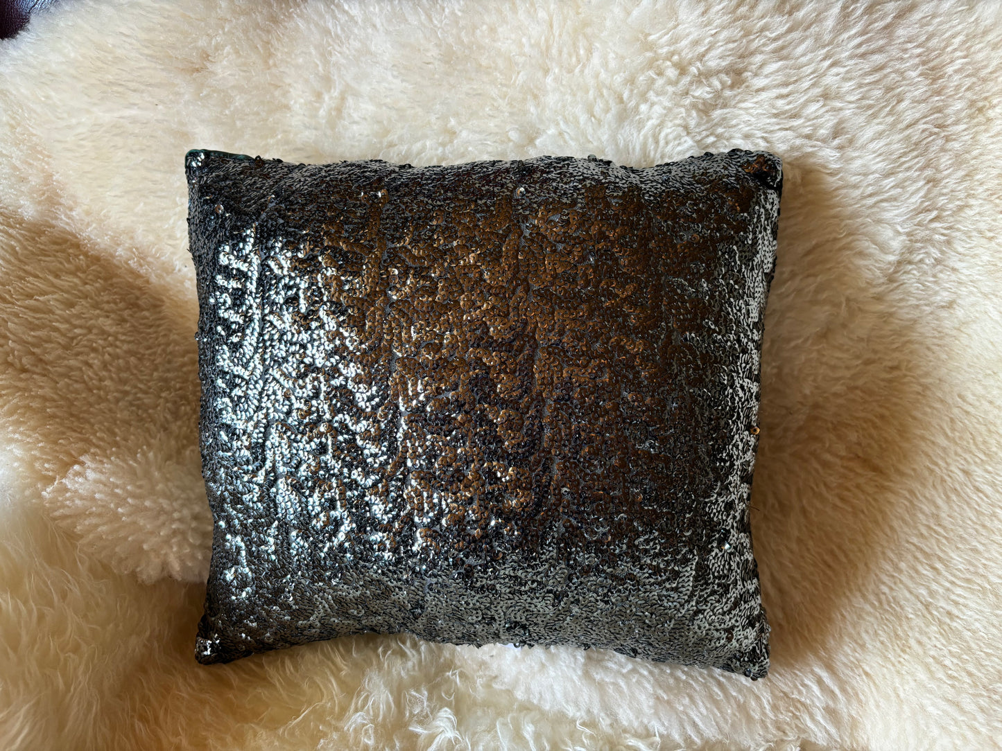 Decoration pillows